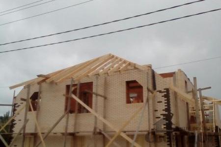 строительство крыши на доме 12 на 14 из кирпича